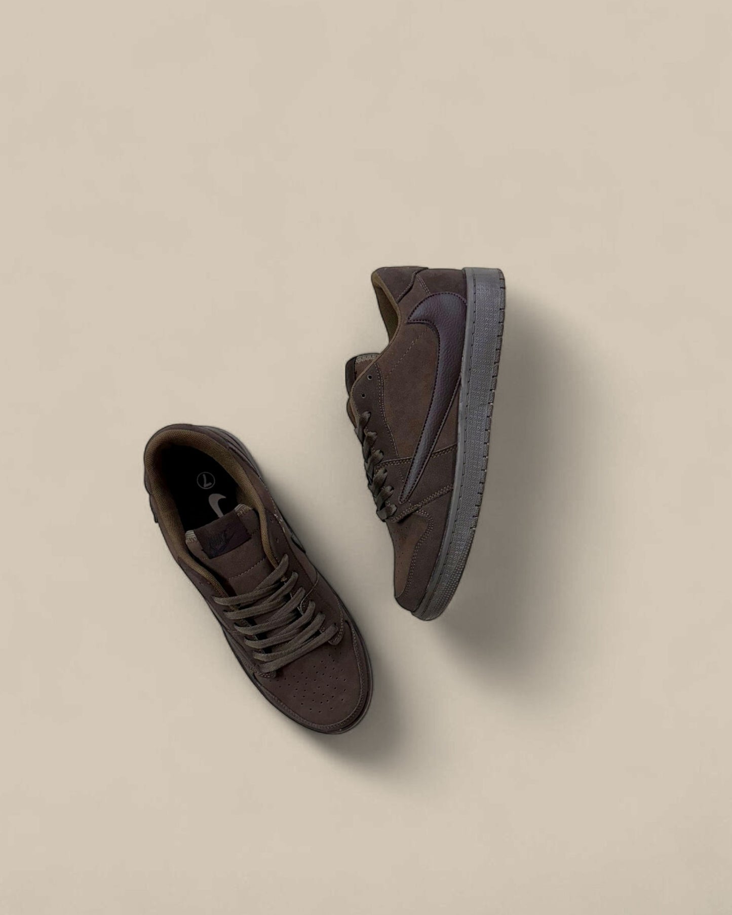 Travis Scott Velvet