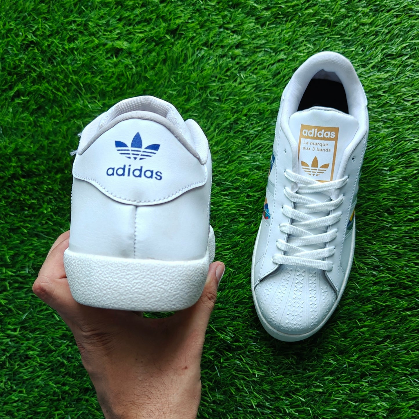 Superstar Flower White