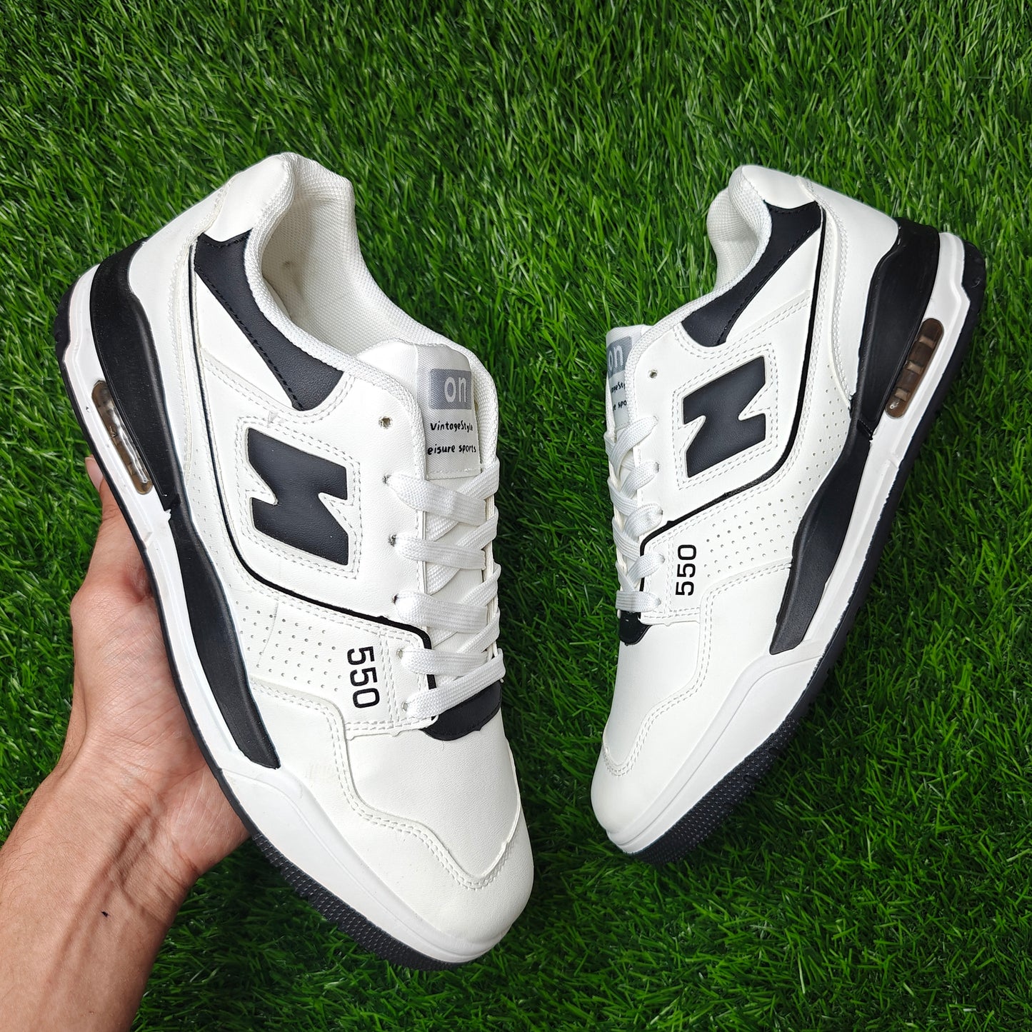 NB AX-Black/White