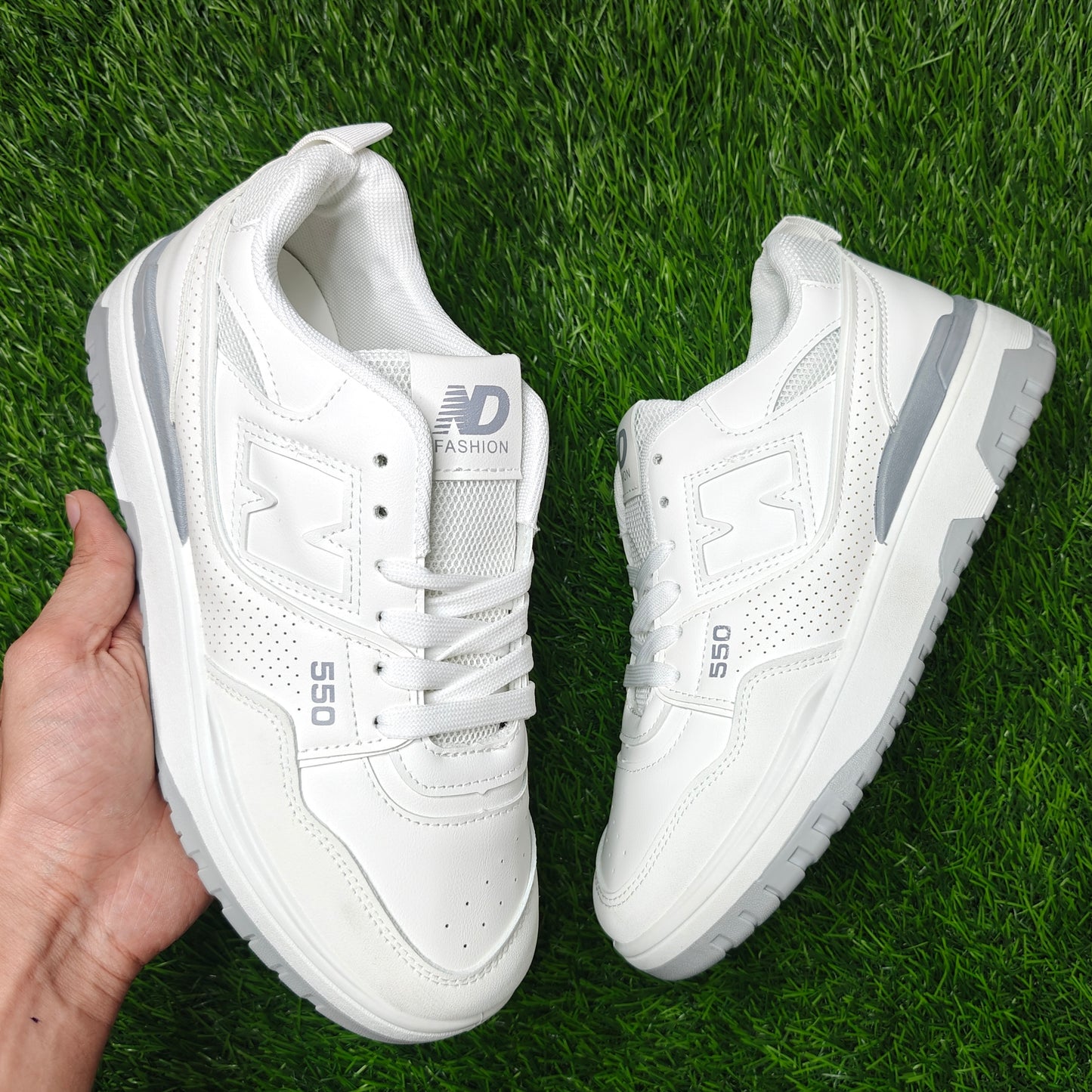 NB RD 550 Full White