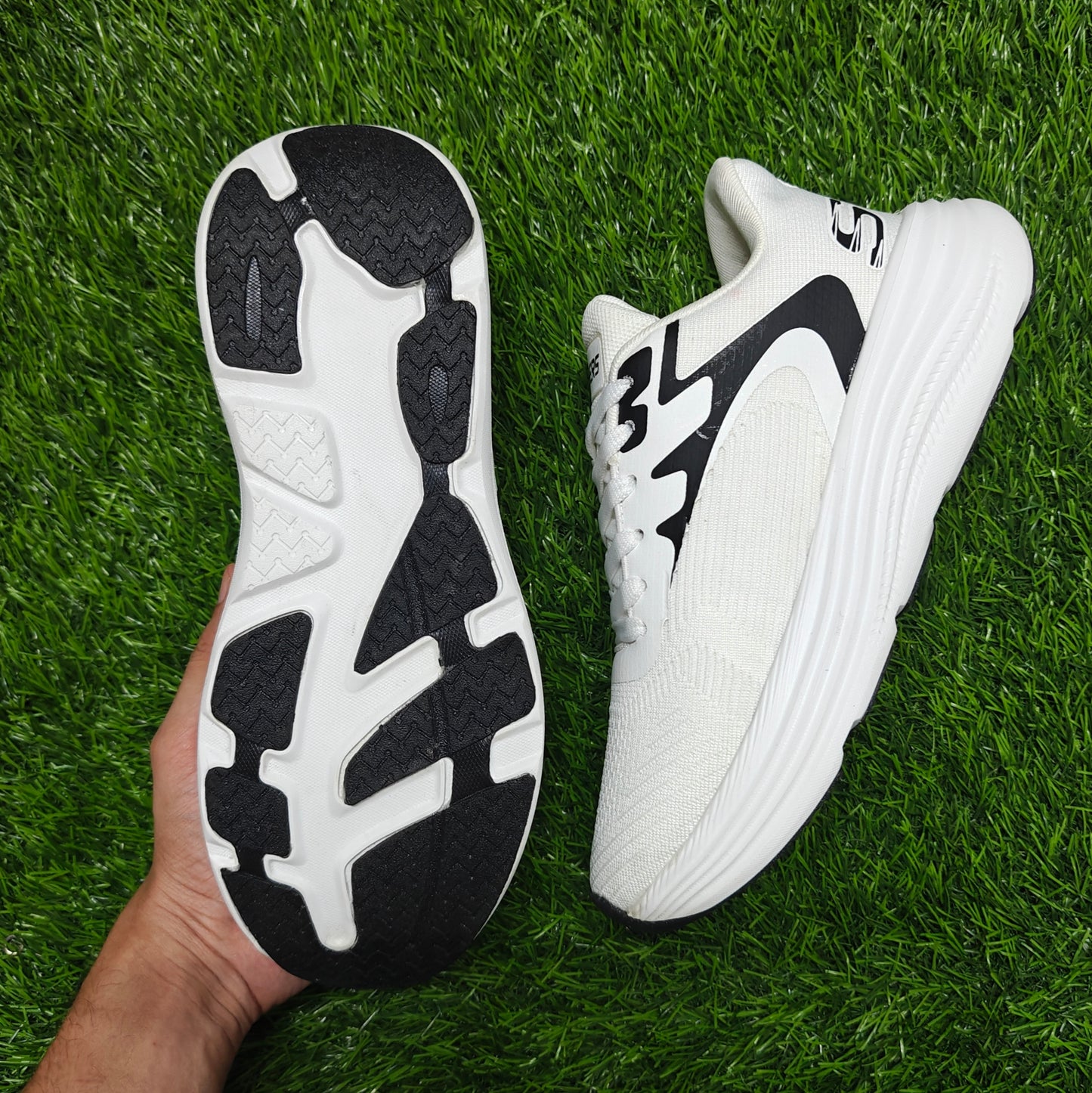 S-Ultra White Black