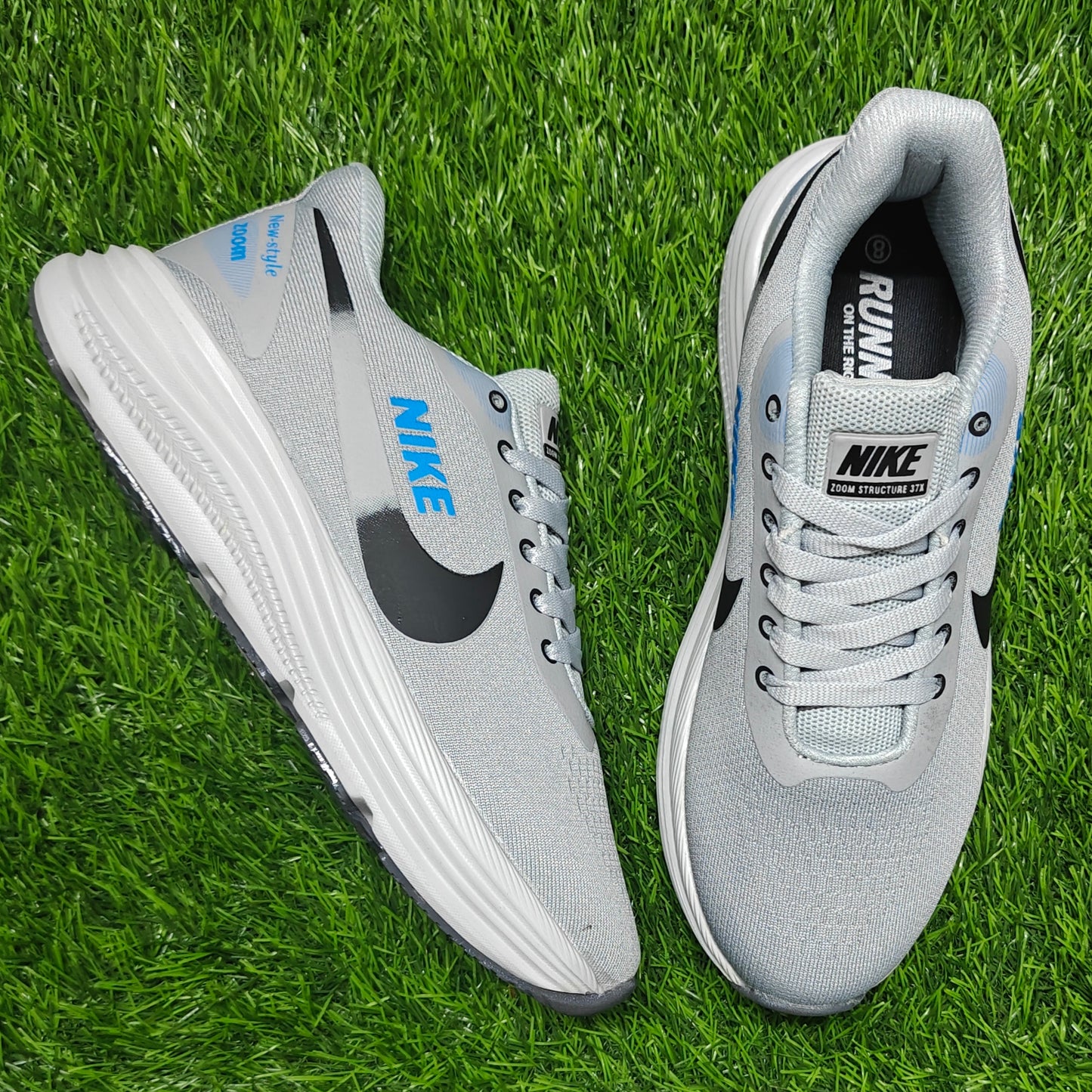 Zoom 15 L-Grey