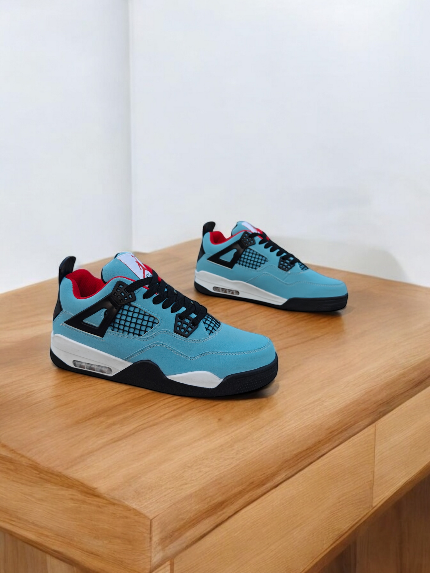 Jordan 4 University Blue