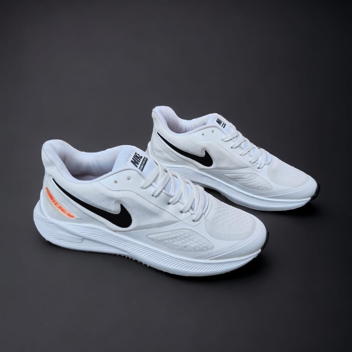 Guide 10 Off-White