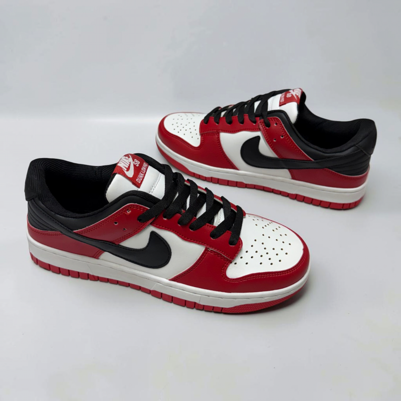 Dunk Low Chicago Red