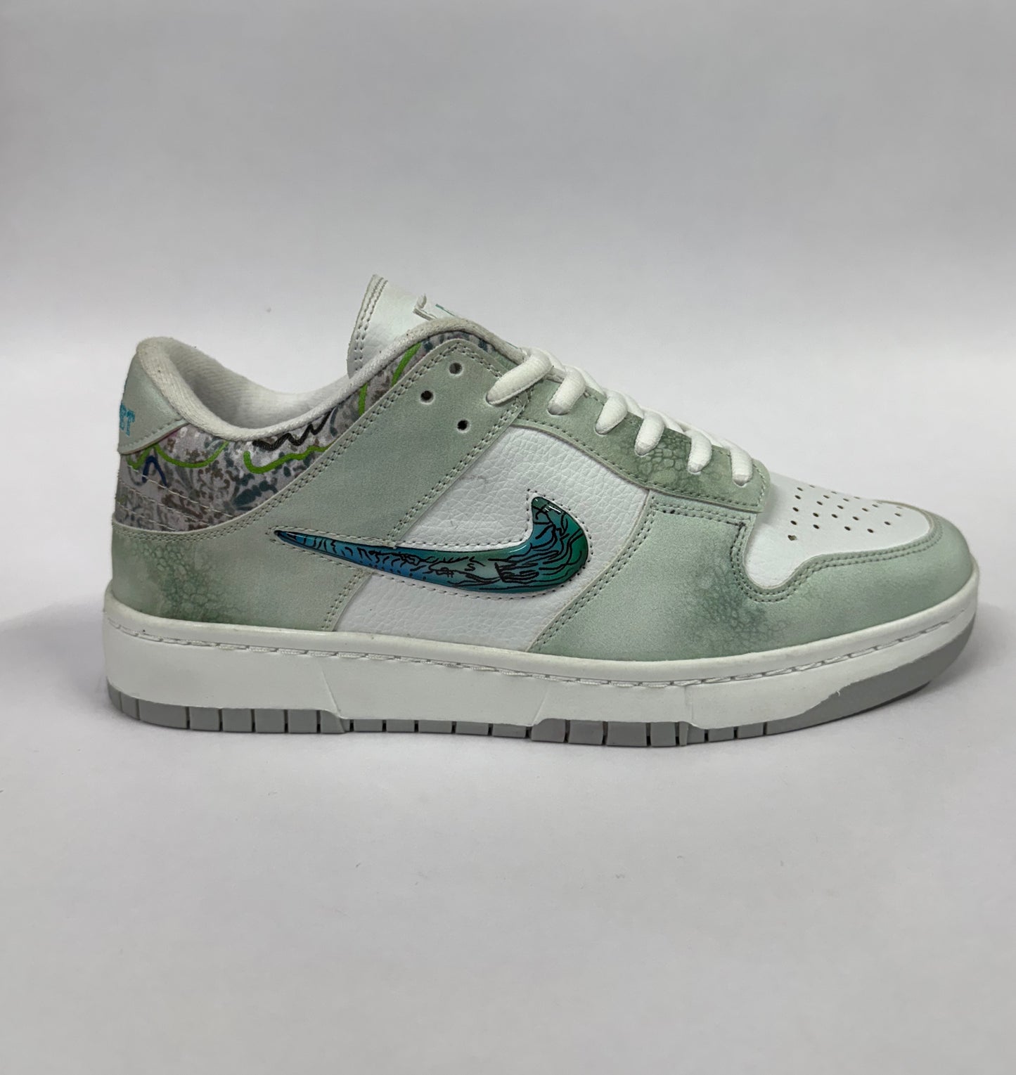 Dunk Low Year Of The Dragon