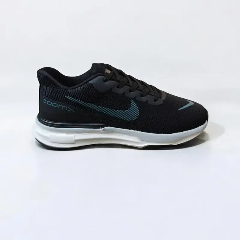ZoomX Invincible Black