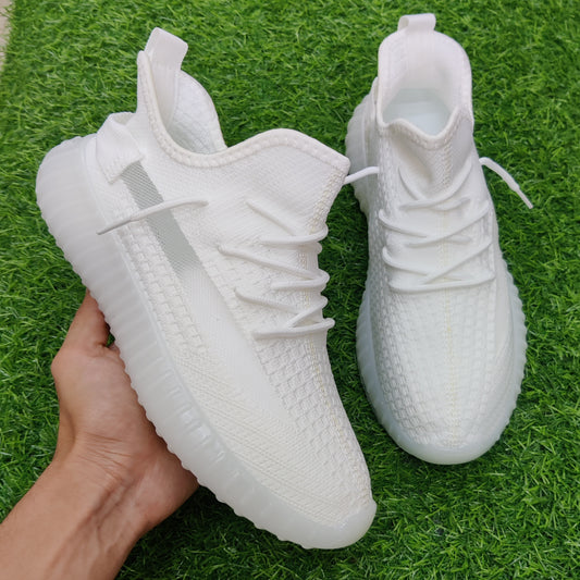 Yezzy Triple White