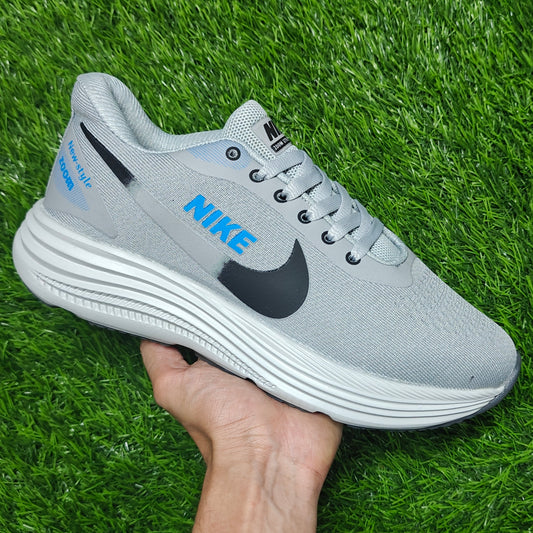 Zoom 15 L-Grey