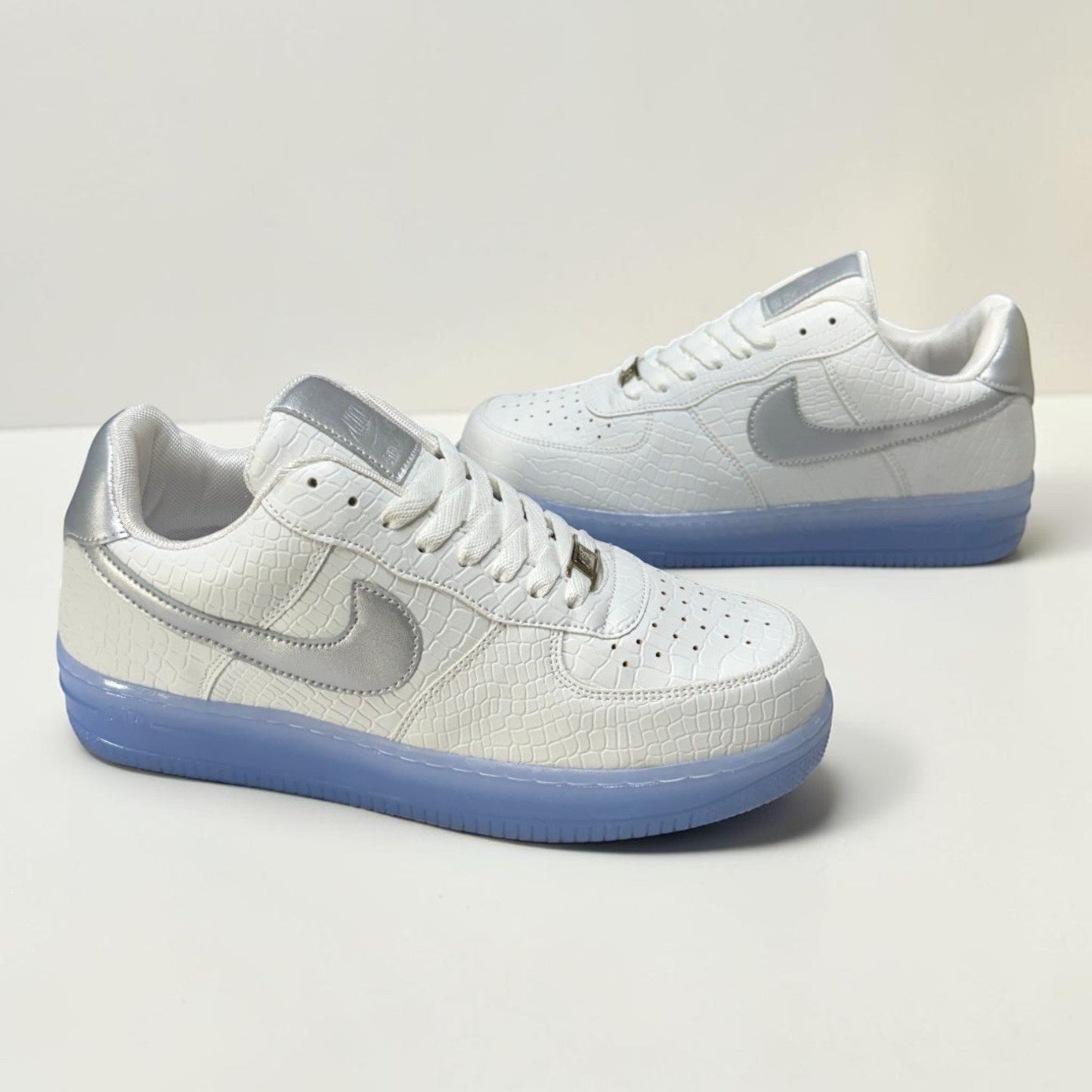 AF1 White Croc