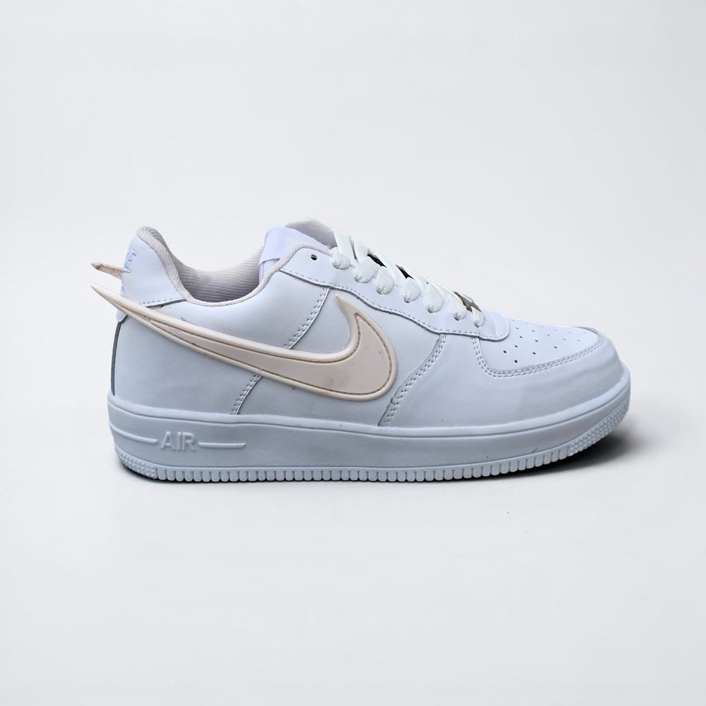 Ambsh White/Cream