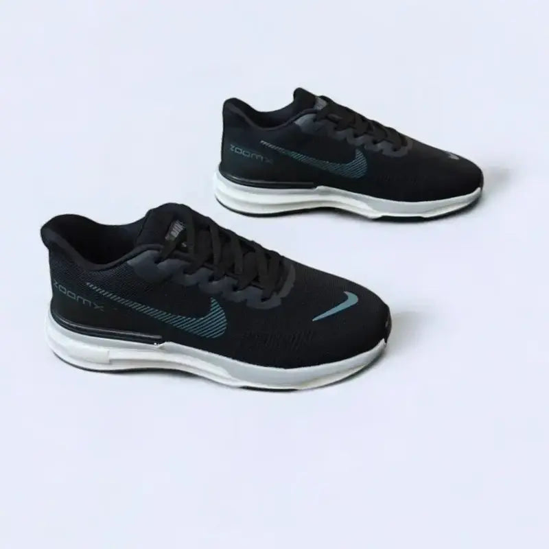 ZoomX Invincible Black