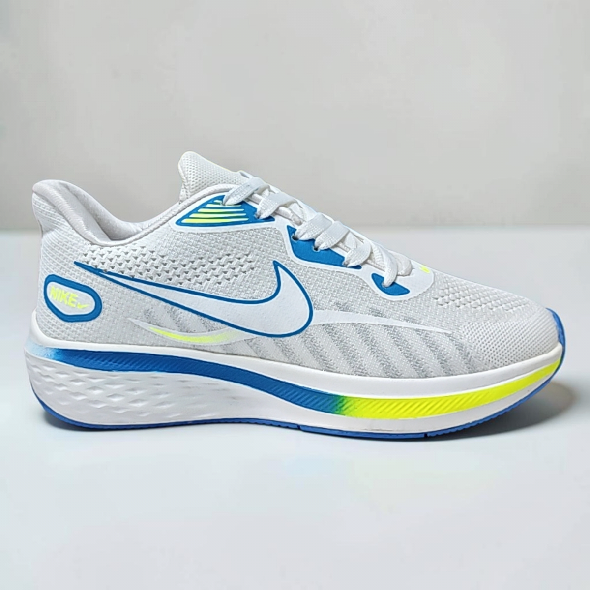Zoom 14 White Blue GS