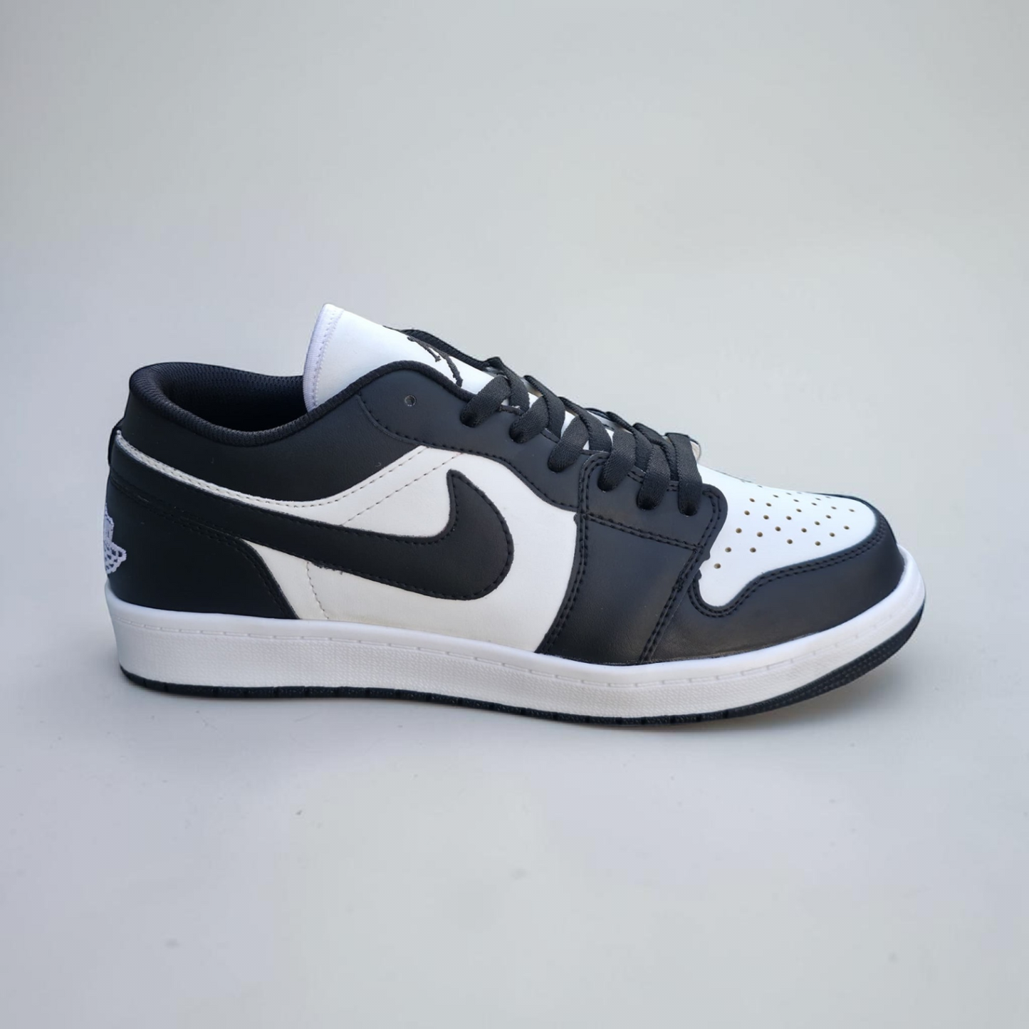 Jordan 1 Low Panda