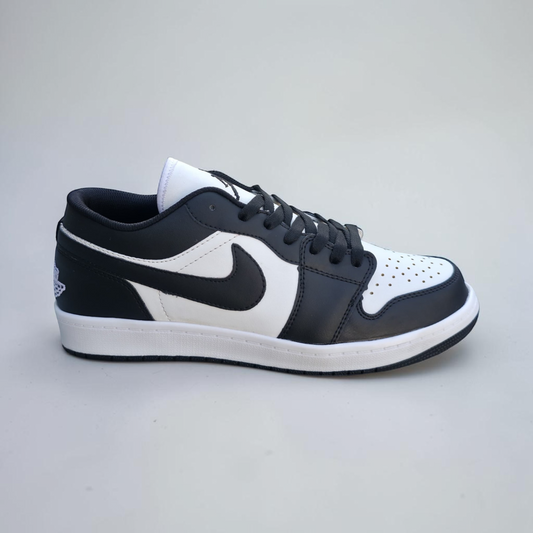 Jordan 1 Low Panda
