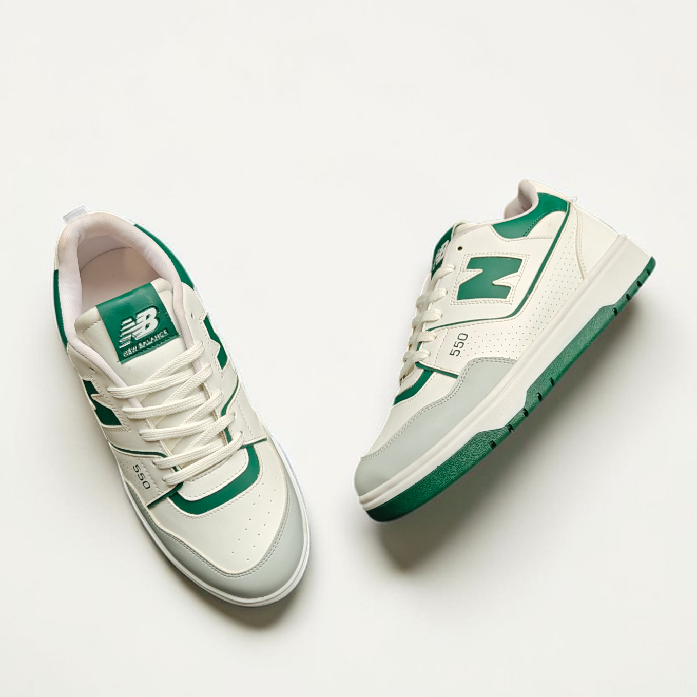 NB 550 Green/White